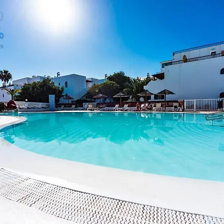 Buganvillas * Costa Teguise